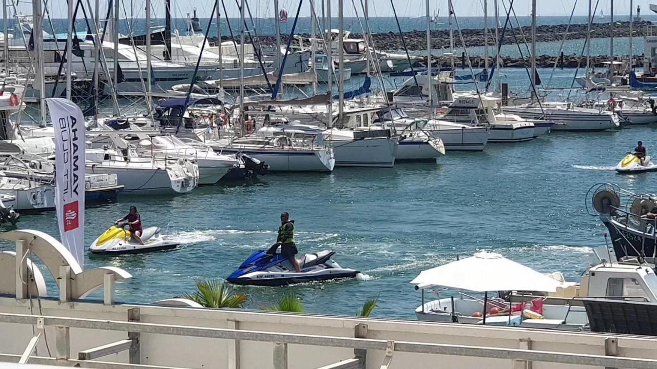 Résidence de standing la Pêcherie Spacieux T3 comme un cocon familial vue mer et sur l'avant port Sur le bout du bout de Cap d'Agde seule cap en Occitanie Exterior foto