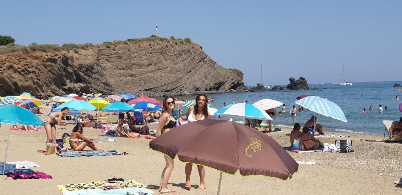 Résidence de standing la Pêcherie Spacieux T3 comme un cocon familial vue mer et sur l'avant port Sur le bout du bout de Cap d'Agde seule cap en Occitanie Exterior foto
